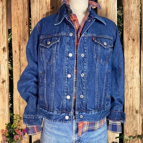 Vintage Levis Jean Jacket - Picture 2 of 6